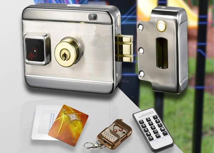 An-toan-tien-loi-voi-khoa-dien-tu-thong-minh